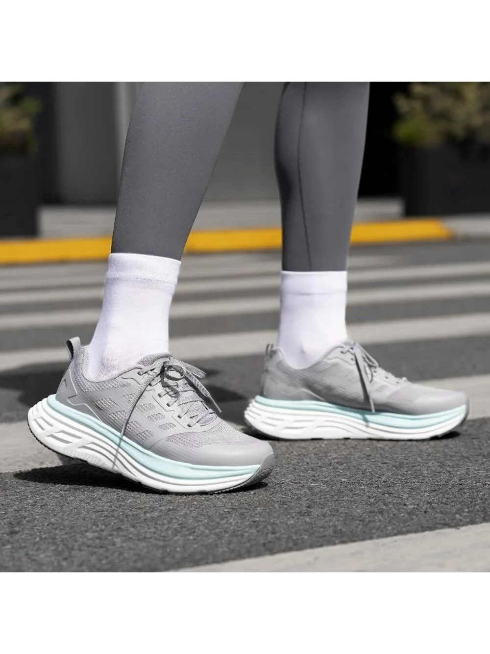 Women's Grey Breathable Walking Shoes Lace Up No Heel Round Toe Athletic Sneaker